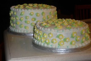 The cakes for the guests to eat